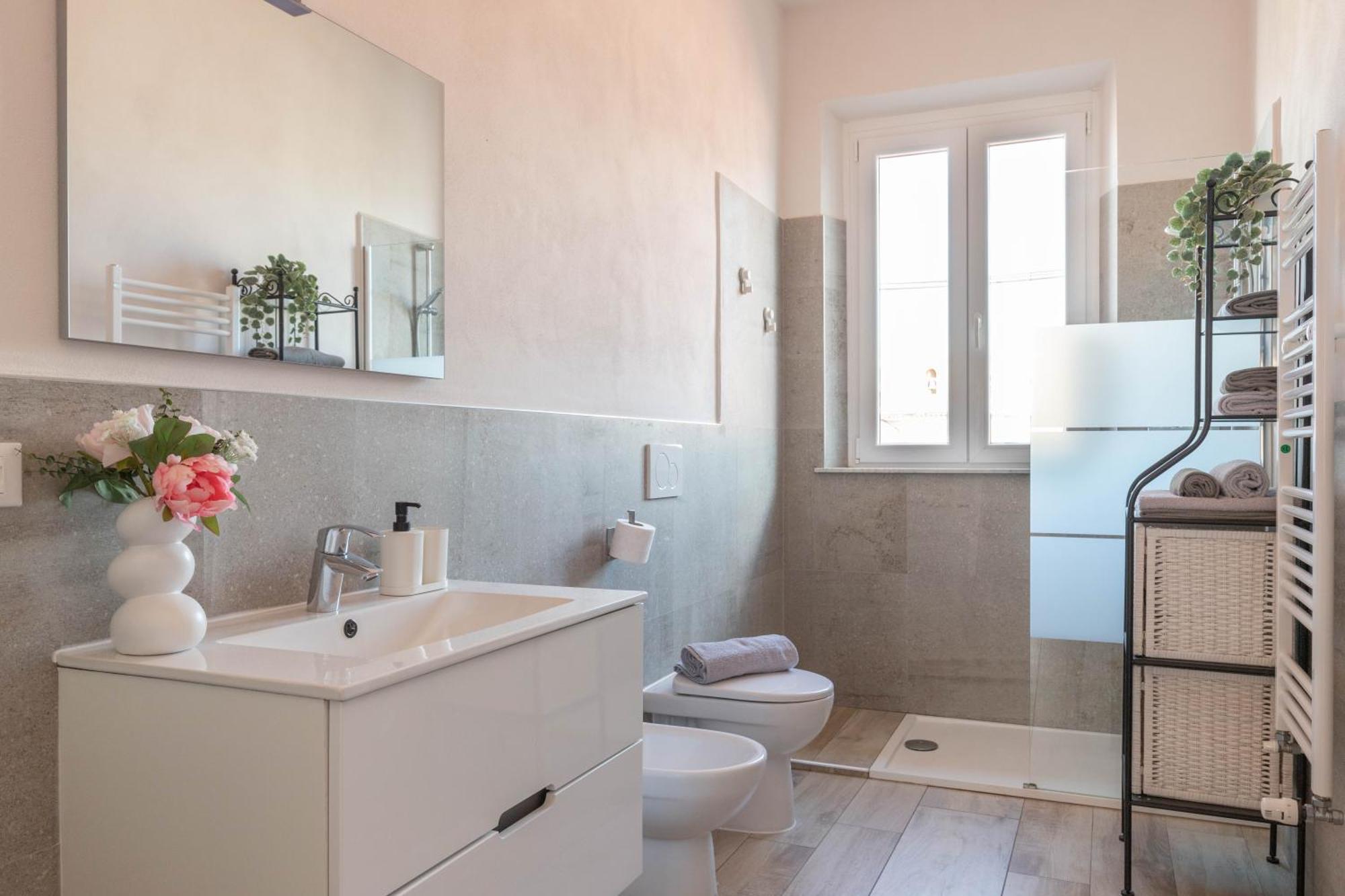 Abbraccio Di Mare- Relax Vicino Al Porto Apartment Livorno Exterior foto